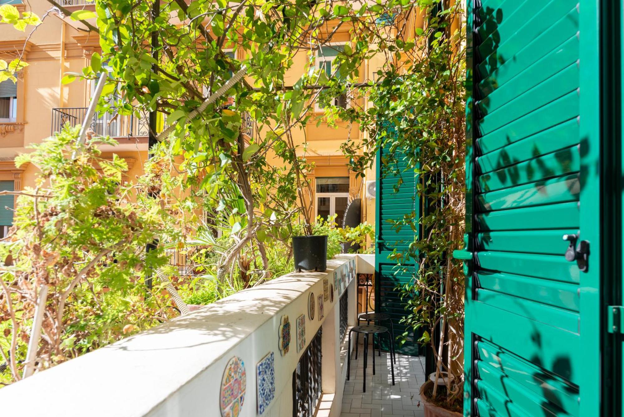 B&B Le Stanze Dei Mille Neapel Exterior foto
